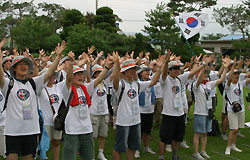 수원교구 청년도보성지순례…청년·성직자·수도자 120여명 참가